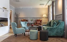 Home Hotel Uman